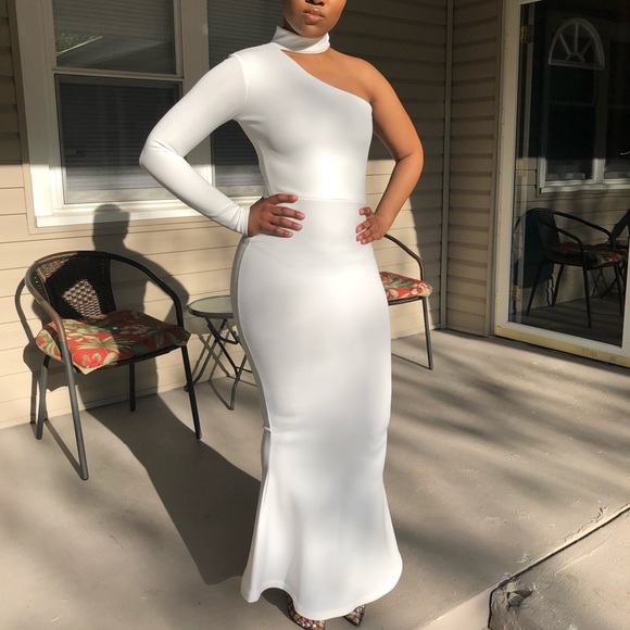 Missguided White Prom/Homecoming Gown - Picture 1 of 4